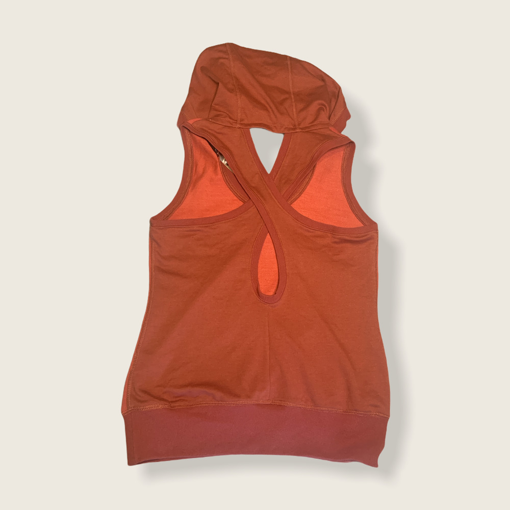 NWT Hologram Sleeveless Hoodie